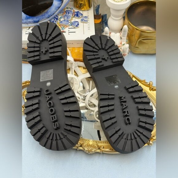 🆕 MARC JACOBS 🧿 NWOB The Kiki Gladiator Lug Sandals, White Leather - Sz 9M - Picture 13 of 14